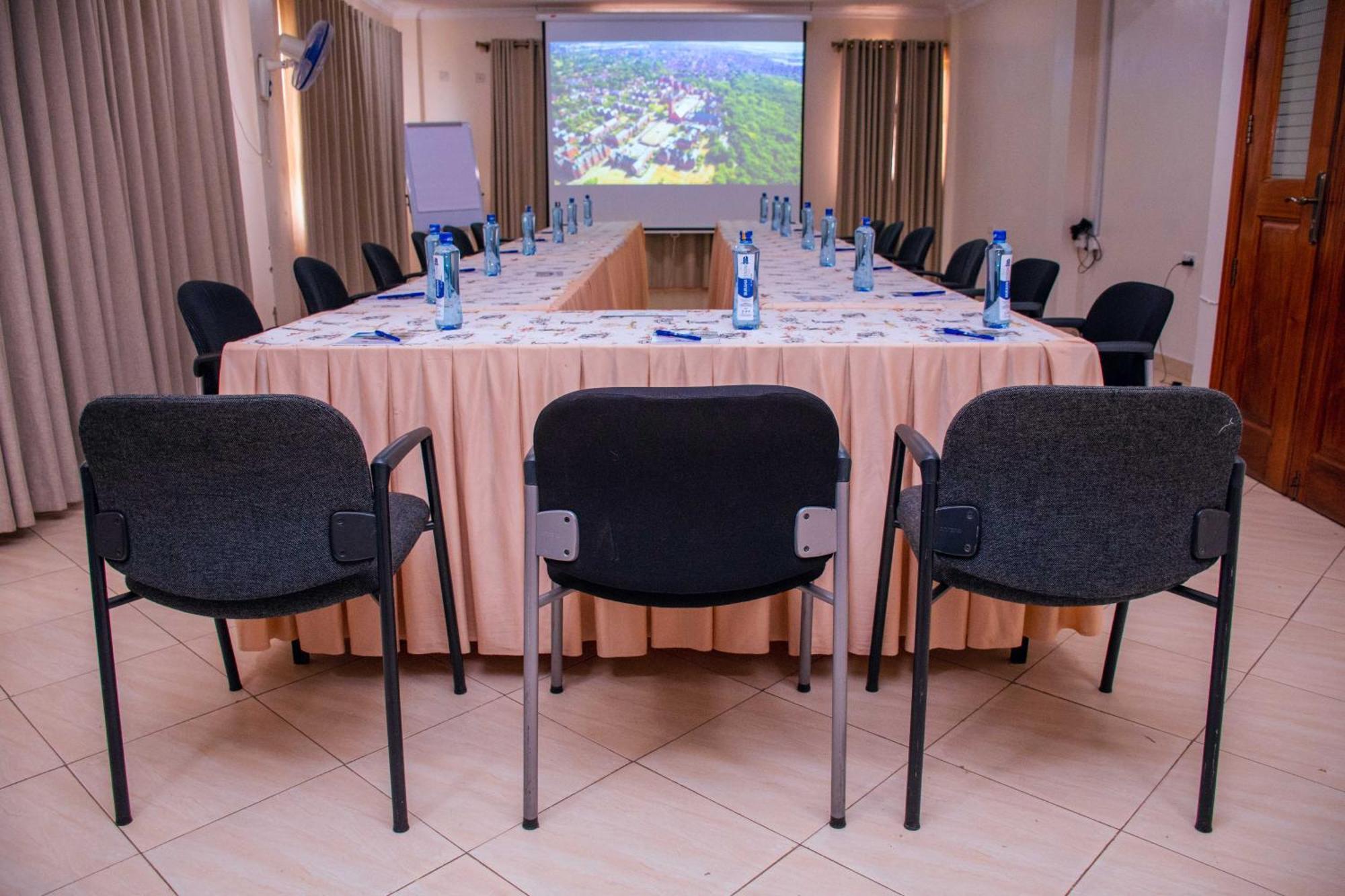 Buraha Zenoni Hotel&Resort Nakuru Esterno foto